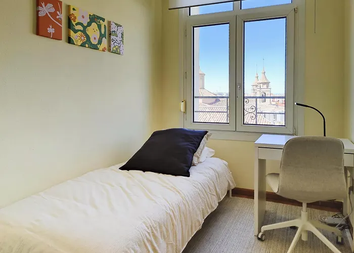 Vistas Del Casco By Alogest